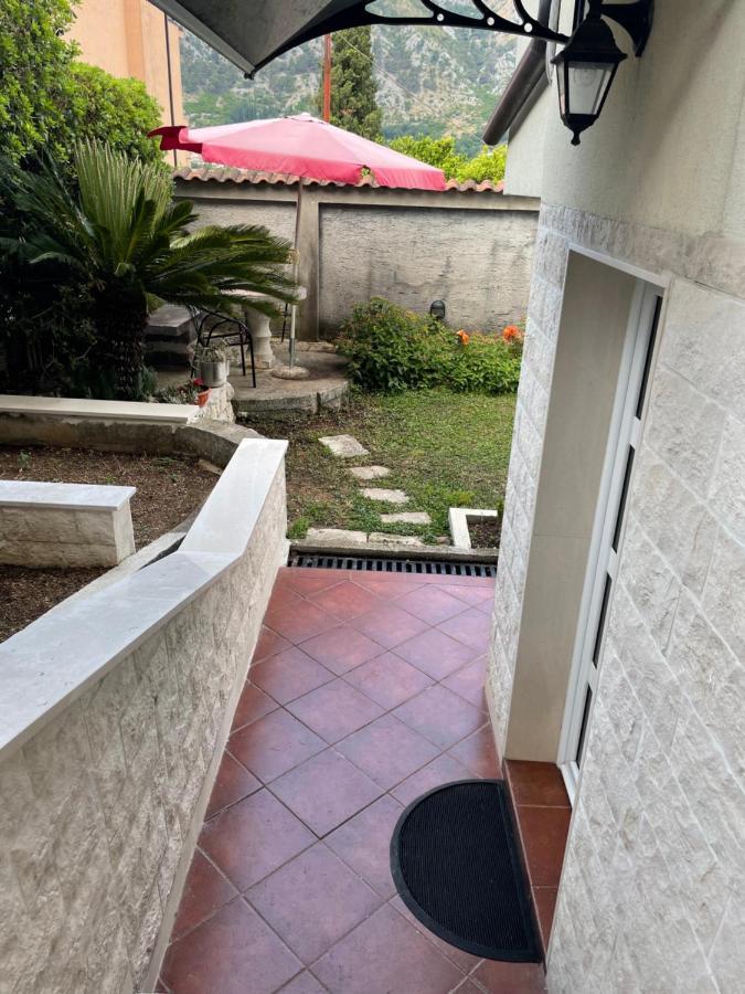 Apartment Garden Κότορ Εξωτερικό φωτογραφία